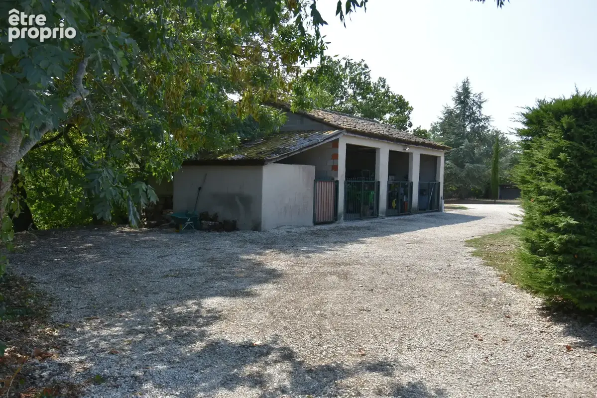 Ensemble de charme et de luxe sur 8ha avec piscine, maison d'amis et petite écurie. - photo 21