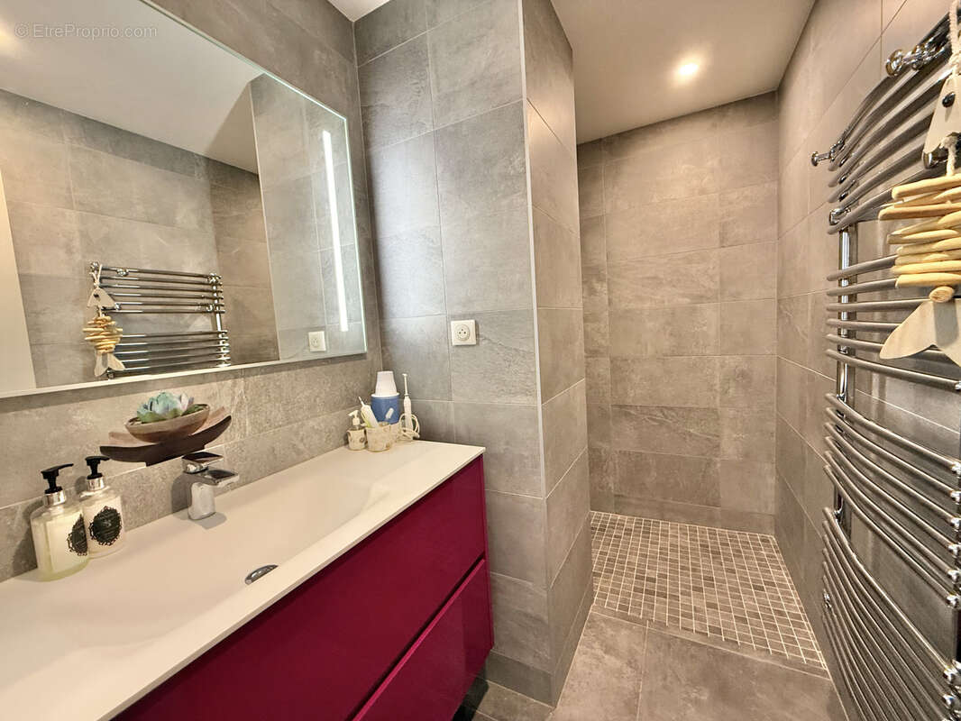 Appartement à HYERES