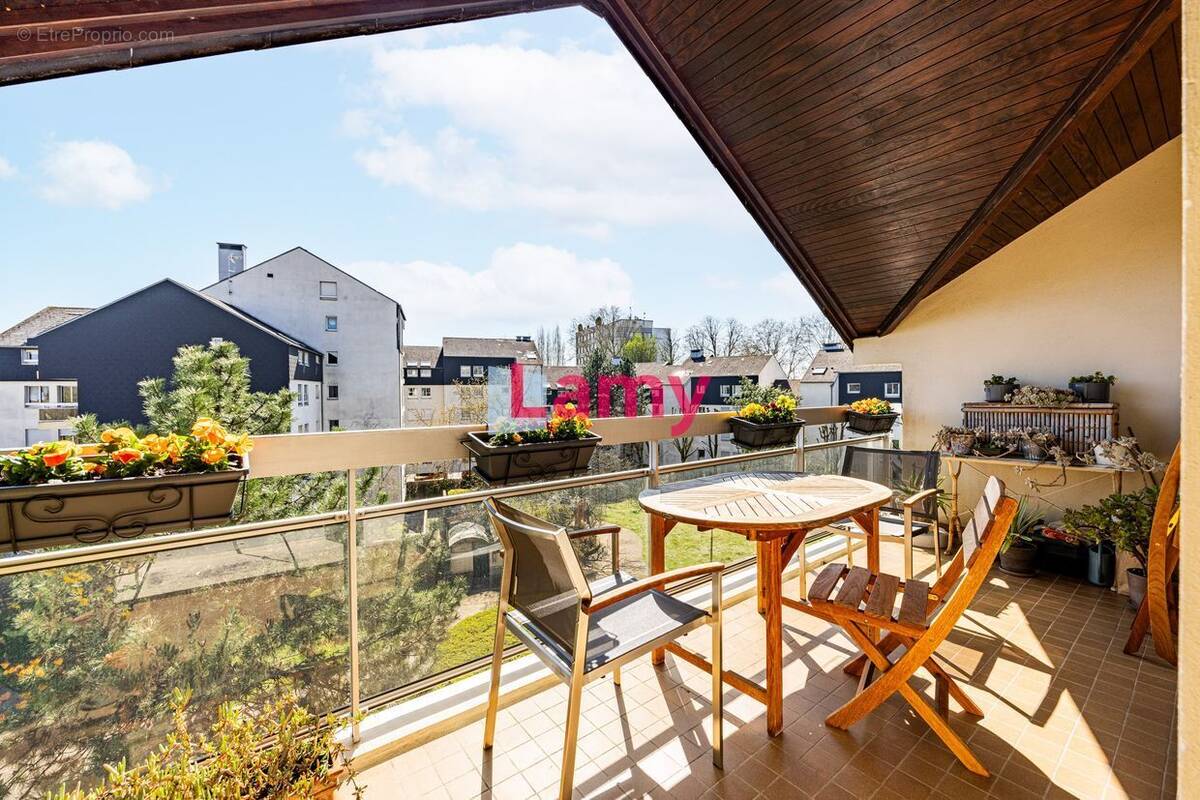 Appartement à NOGENT-SUR-MARNE