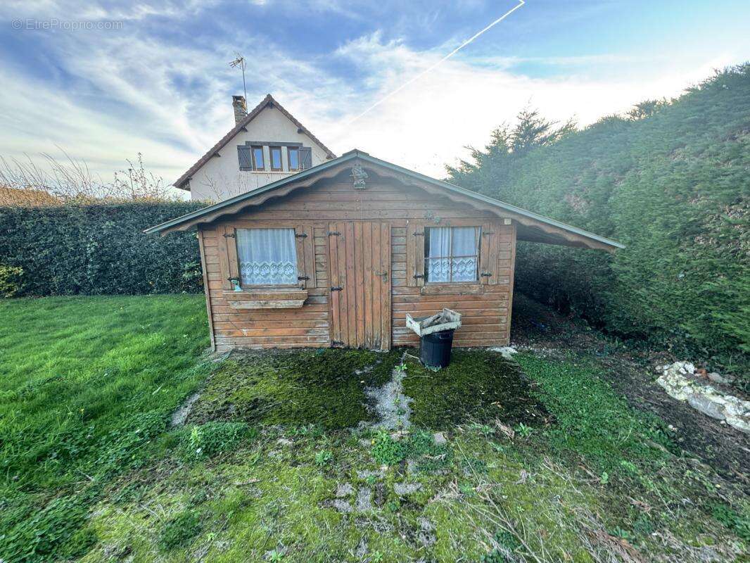 Maison à SAINT-QUENTIN-LA-MOTTE-CROIX-AU-BAILLY