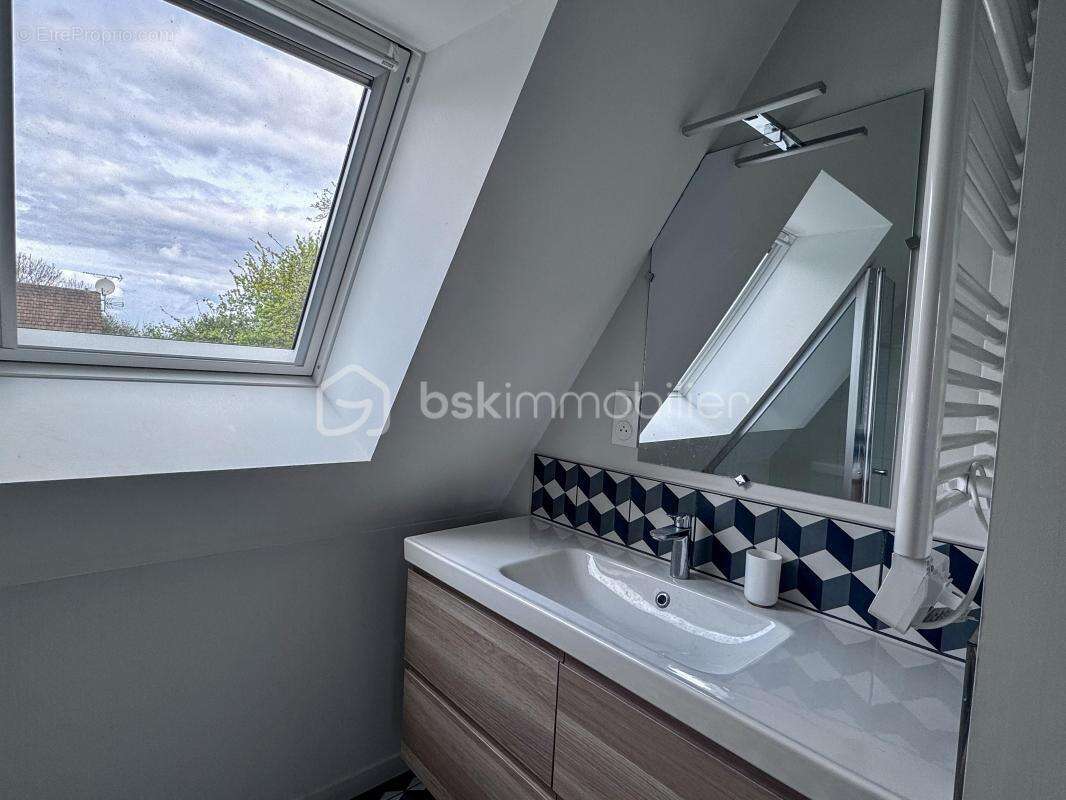 Maison à DOUVILLE-EN-AUGE