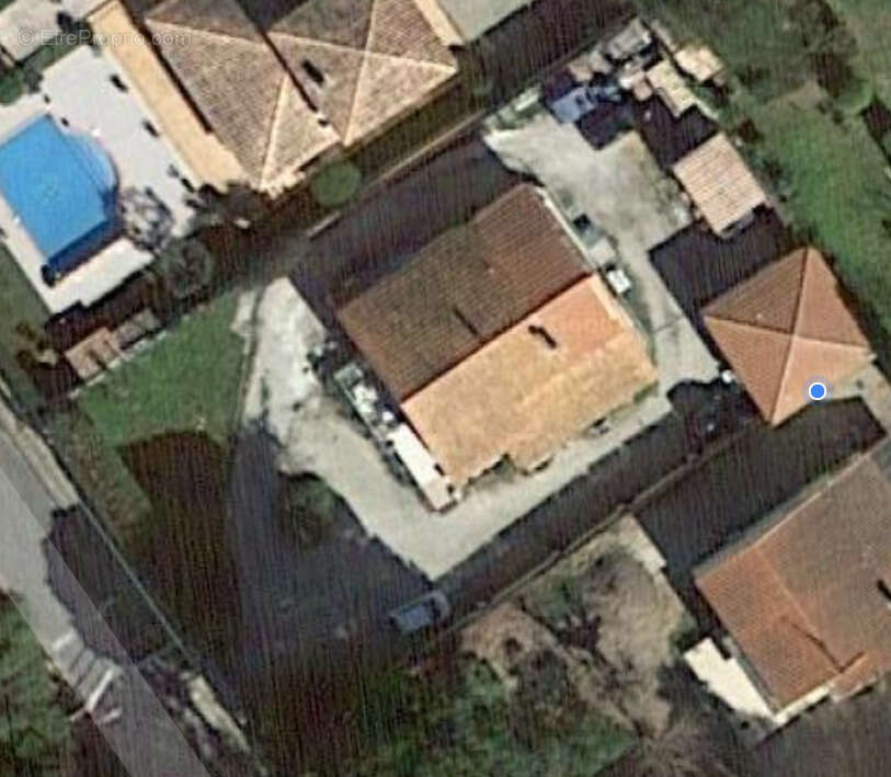 Maison à SAINT-CYR-SUR-MER