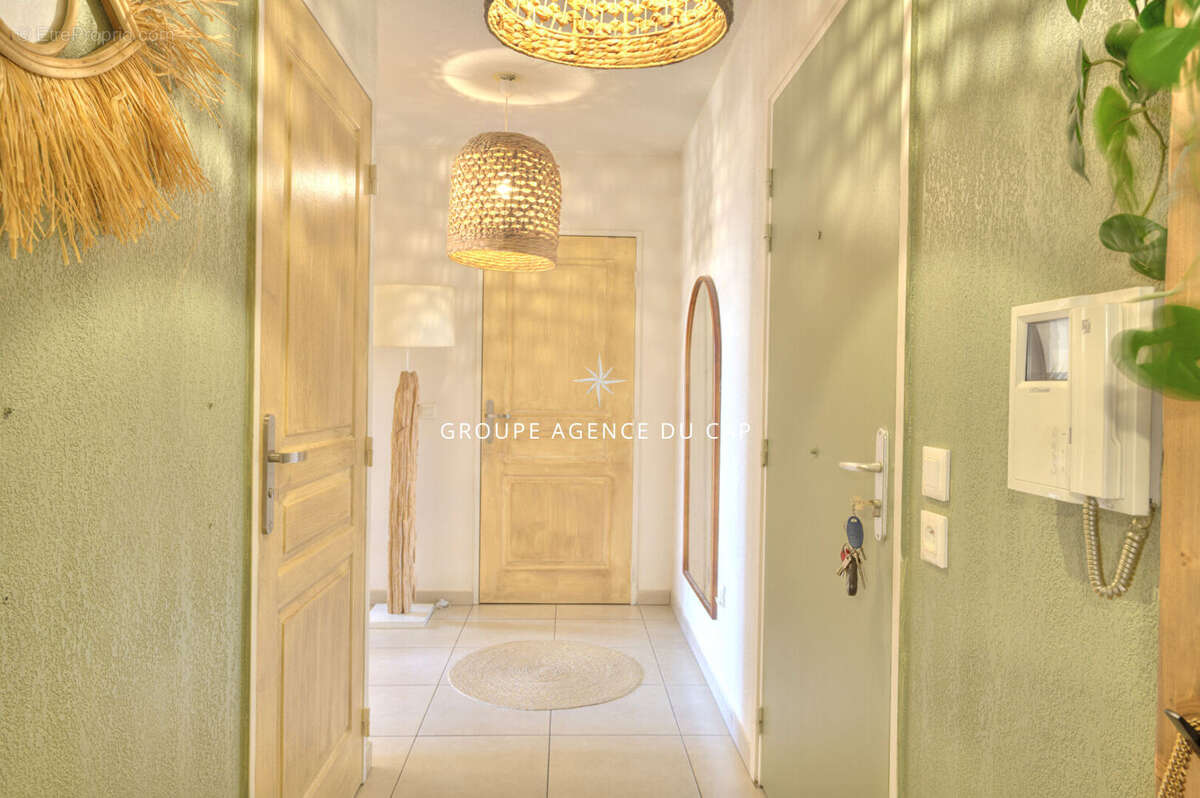 Appartement à FREJUS