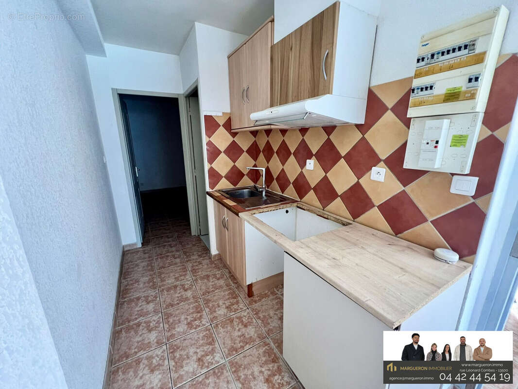 Appartement à ENSUES-LA-REDONNE