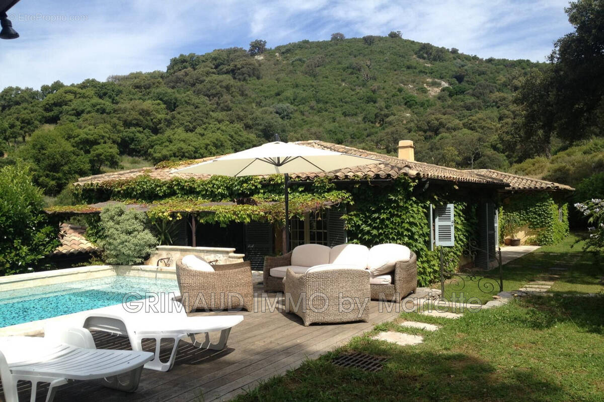 Maison à GRIMAUD