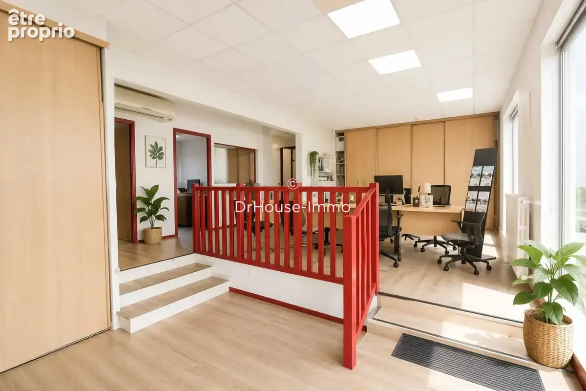 Commerce 100 m² à vendre à Oloron-Sainte-Marie (64400) - photo 7