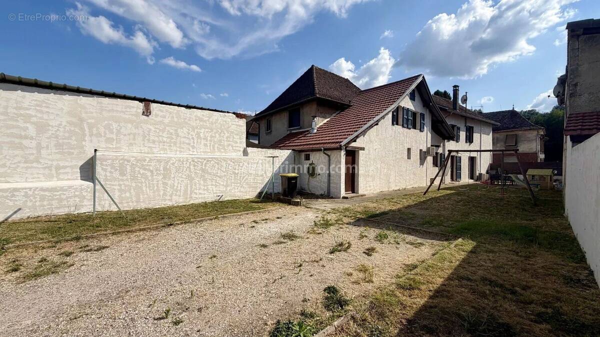 Maison à CORBELIN