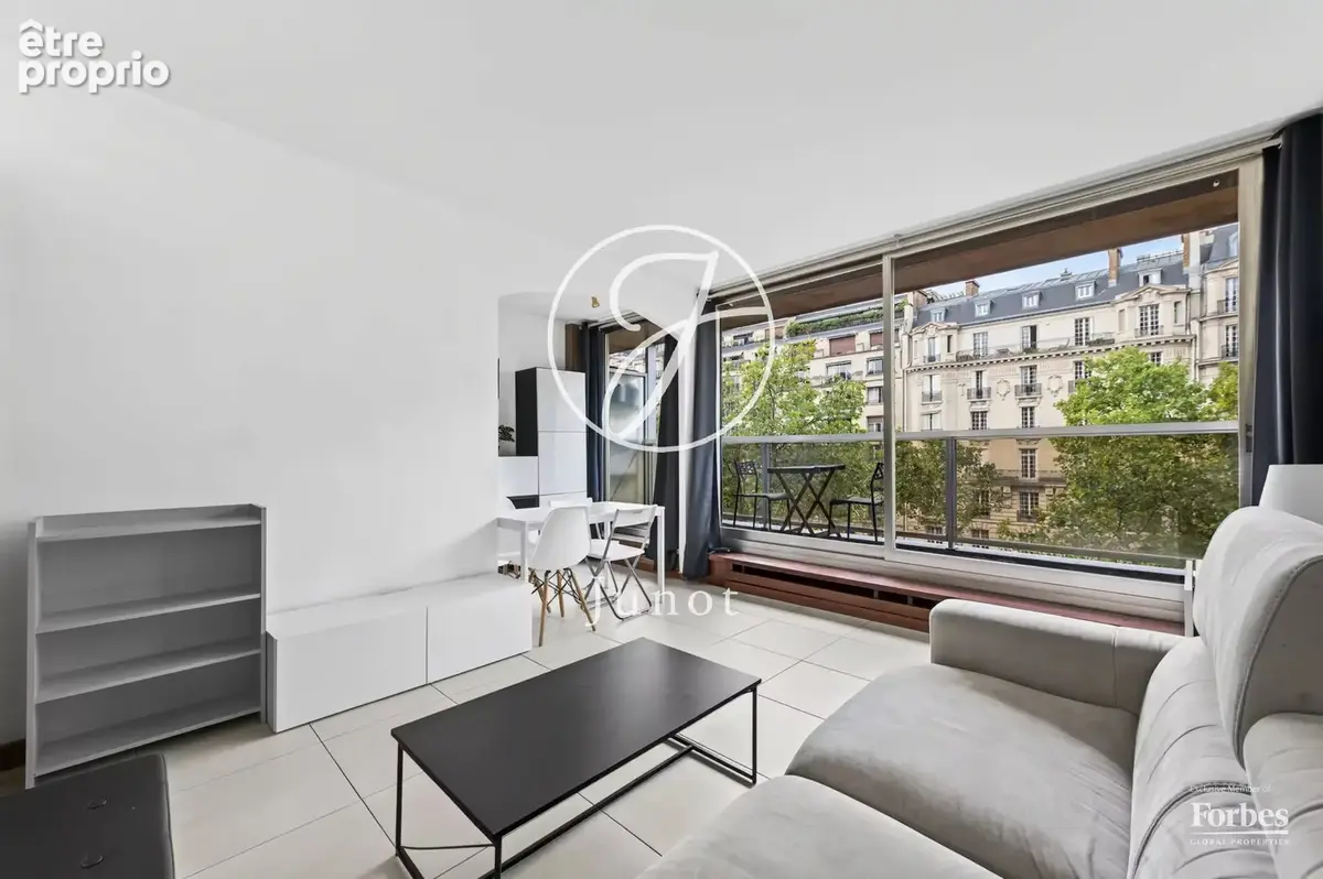 PARIS 16e - POMPE / FLANDRIN - Studio - 31,01m2 Carrez - Balcon 4,26m² - photo 6