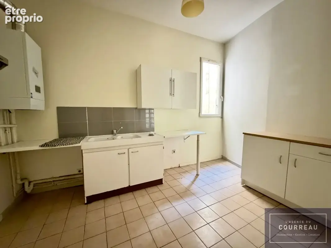 Appartement F4 de 84,03 m2 à rénover - photo 5