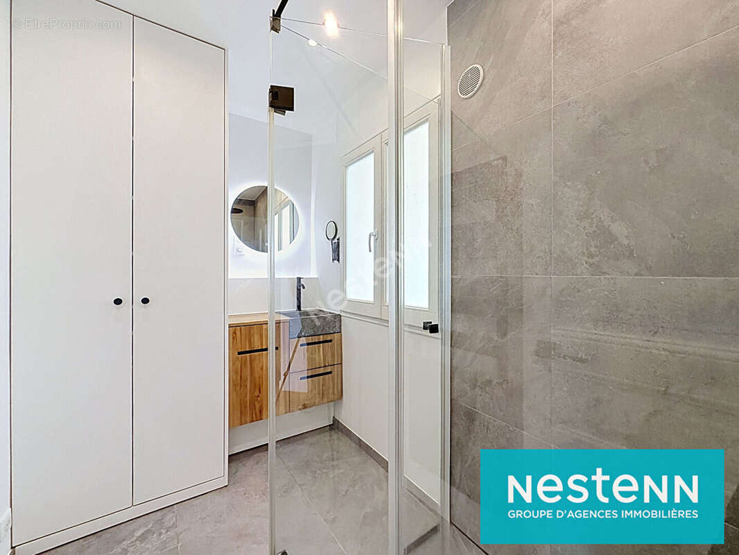 Appartement à PARIS-10E
