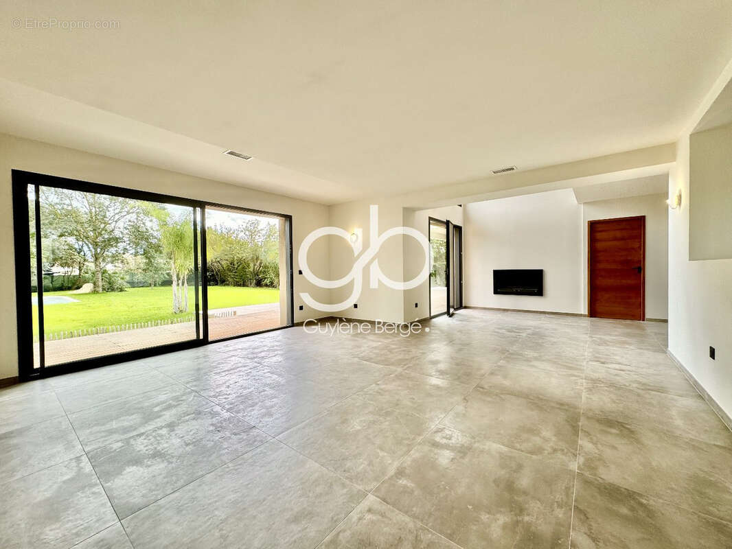 Maison à CANDILLARGUES