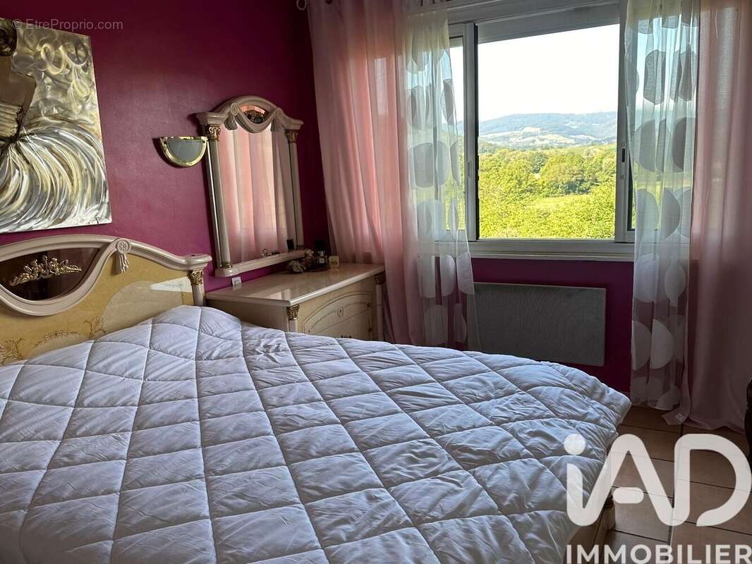 Photo 7 - Maison à PRISSE