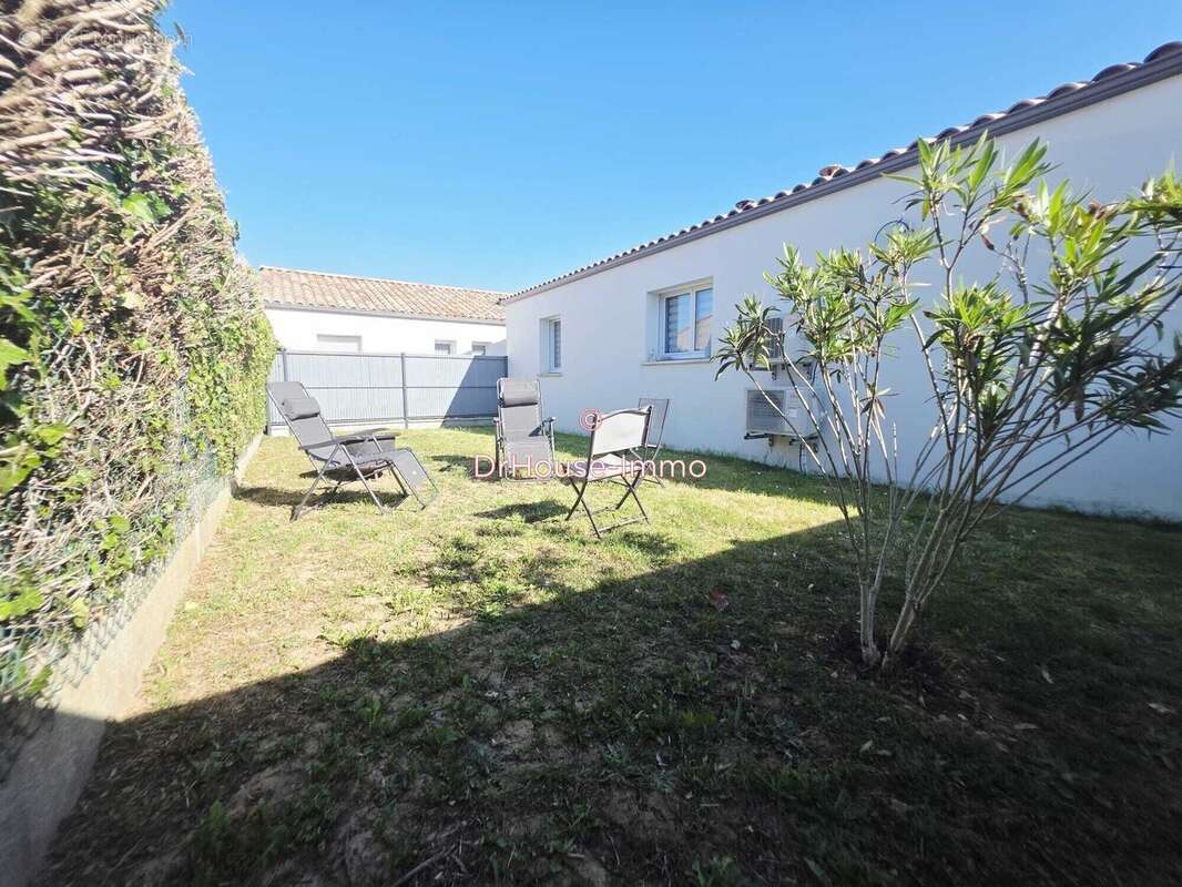 Maison à ANGLES