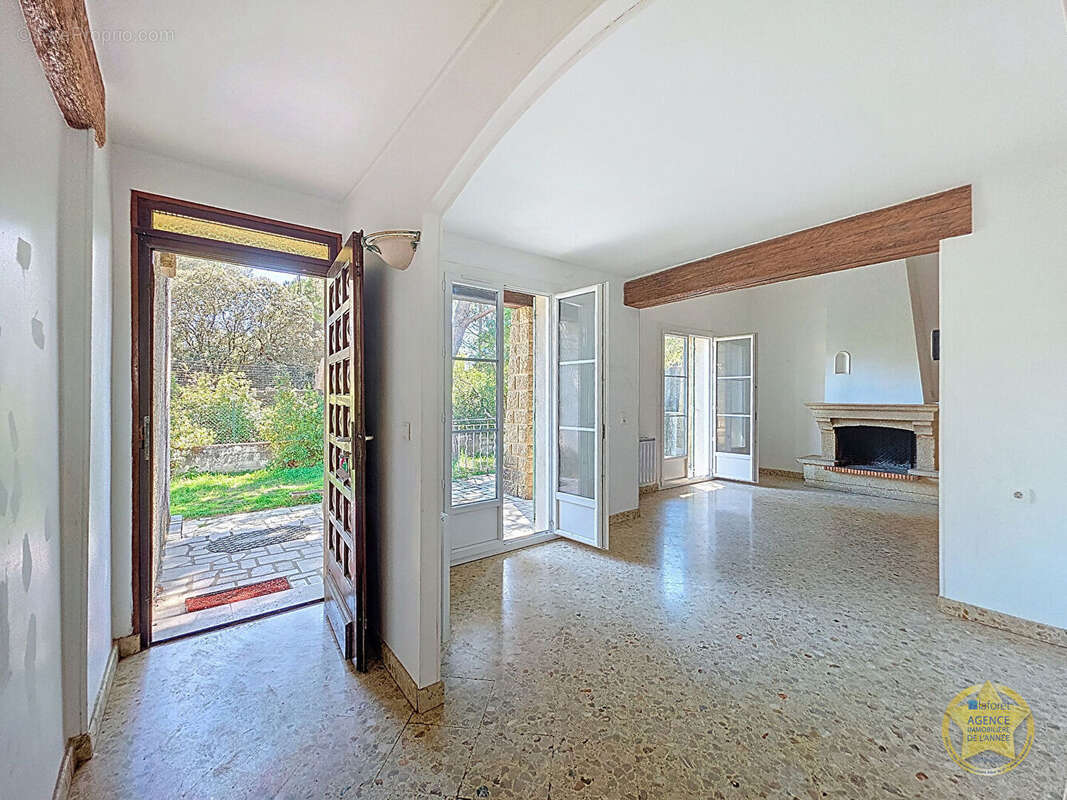 Maison à VILLENEUVE-LES-AVIGNON