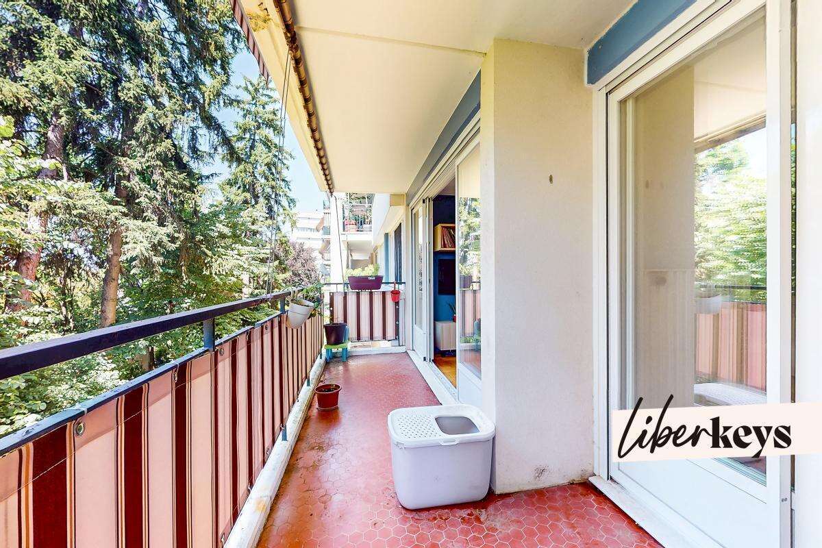 Appartement à SAINTE-FOY-LES-LYON
