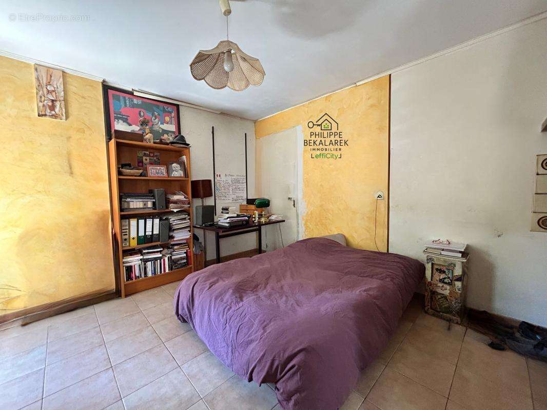 Maison à CHATEAU-ARNOUX-SAINT-AUBAN