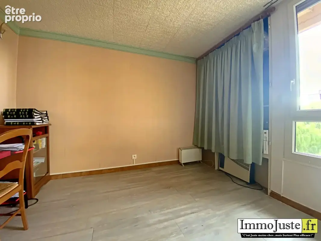 Appartement 4 pièces 80 m² à vendre à Elancourt (78990) - photo 8
