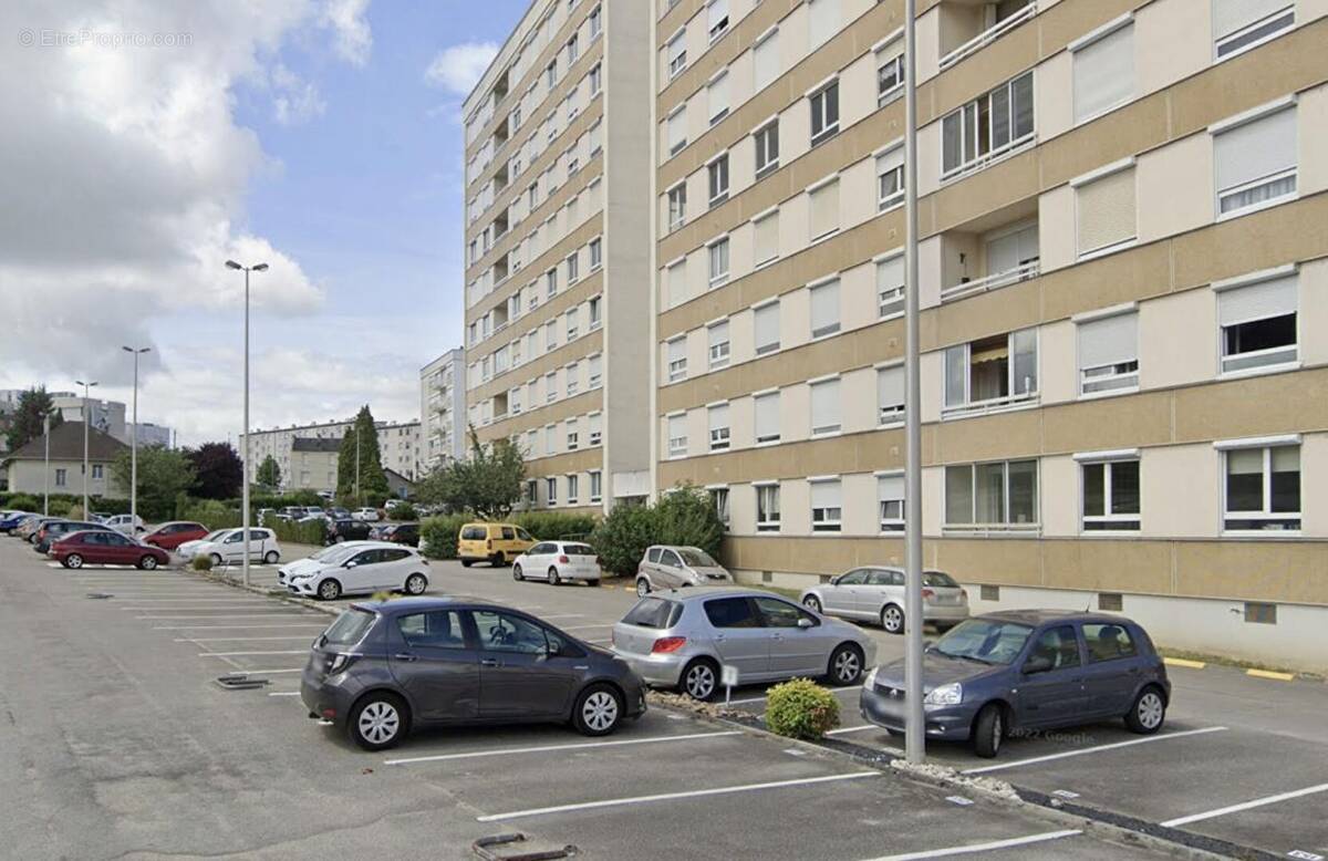 Parking à LIMOGES