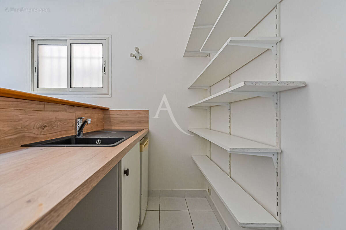 Appartement à PARIS-7E
