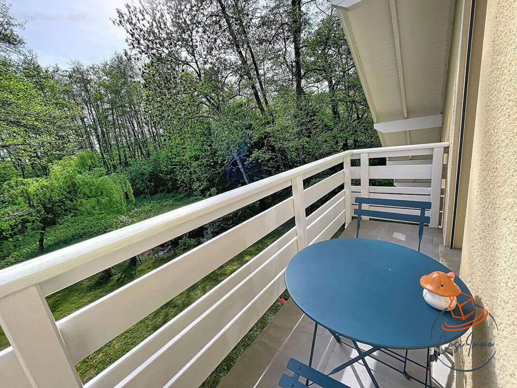 Maison à DIVONNE-LES-BAINS