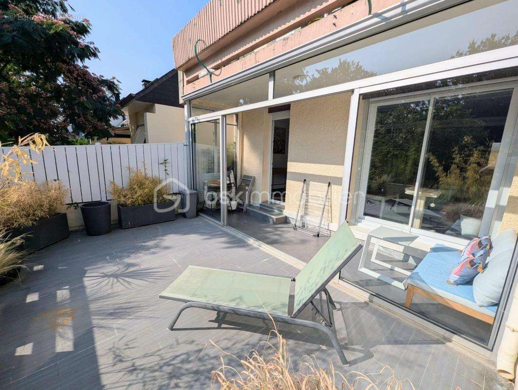 Appartement en RDC avec un grand balcon / extérieur et garage situé à FOUGERES 35300 - photo 10