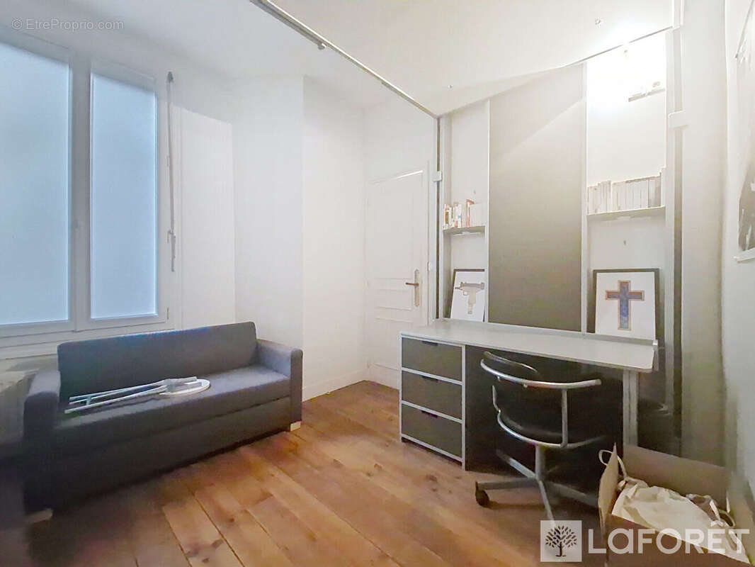 Appartement à PARIS-2E