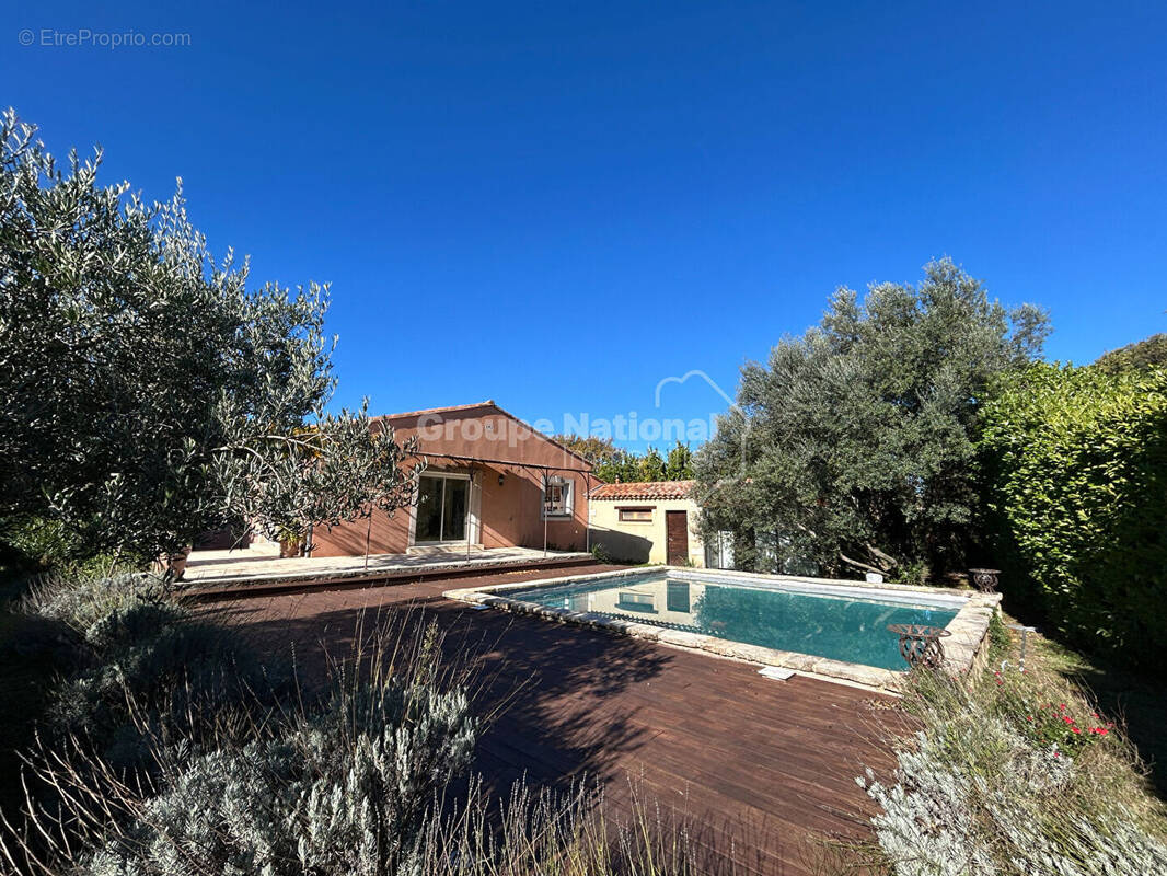 Maison à JONQUIERES