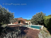 Maison à JONQUIERES