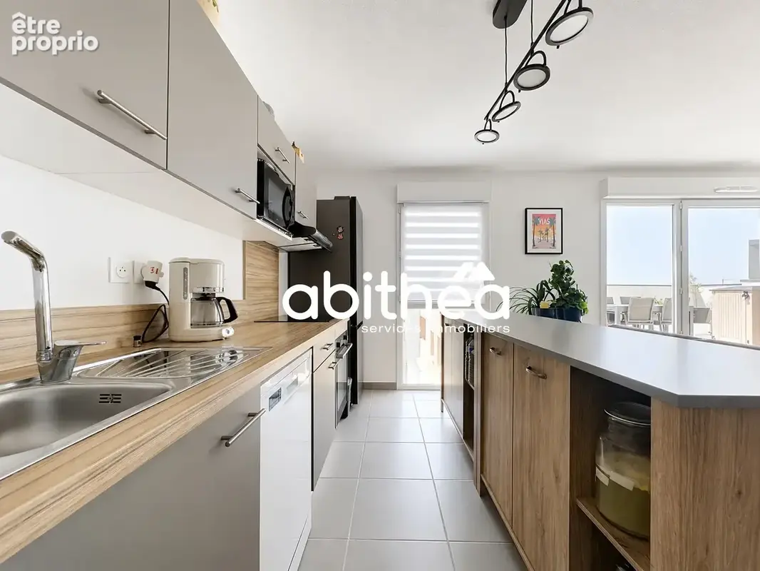 Appartement T4 de 93 m2 avec terrasse 50 m2 dans une résidence de 2022 à VIAS - photo 4