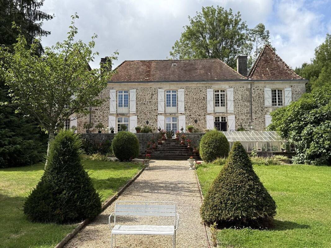 Maison à NONTRON