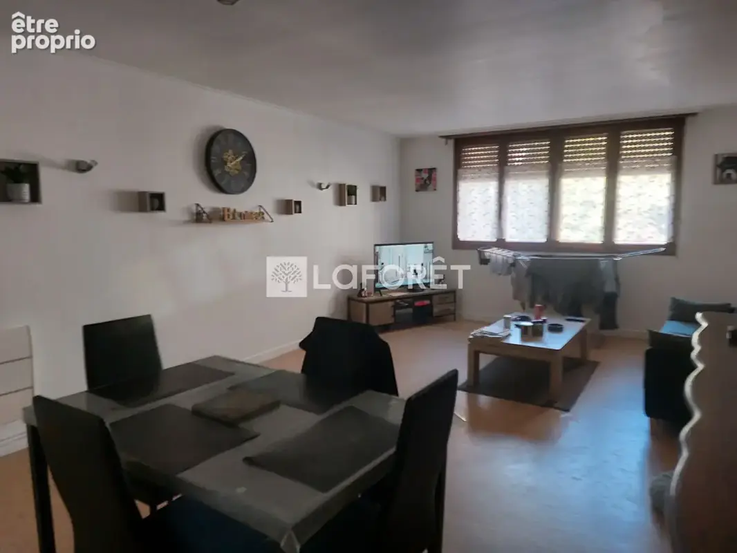 Local commercial et appartement - photo 5