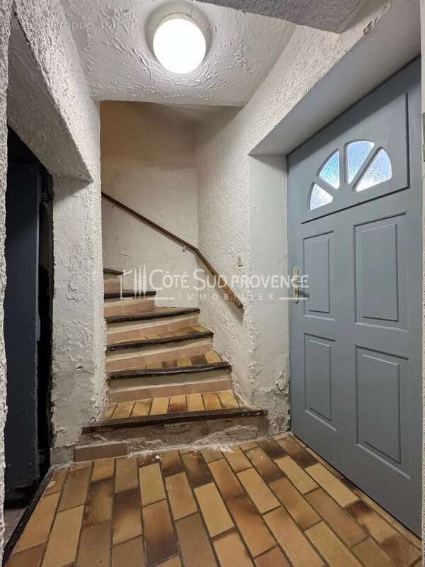 Maison à MALAUCENE