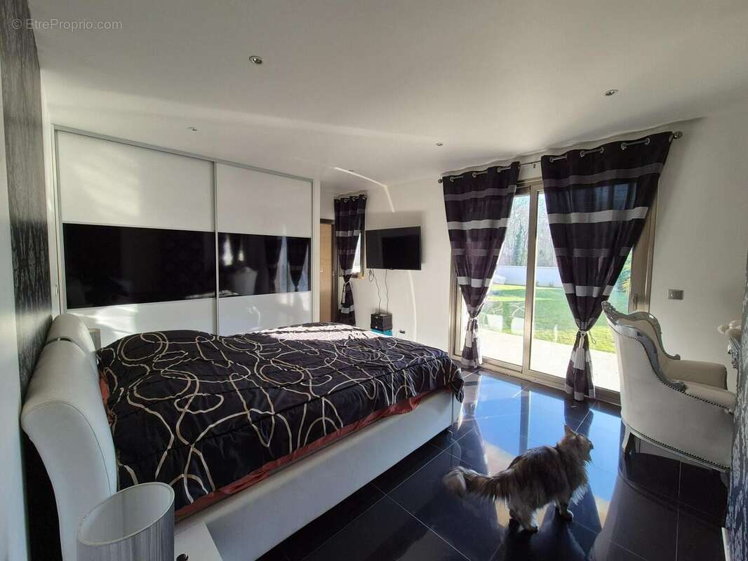 Photo 7 - Maison à BREVAL