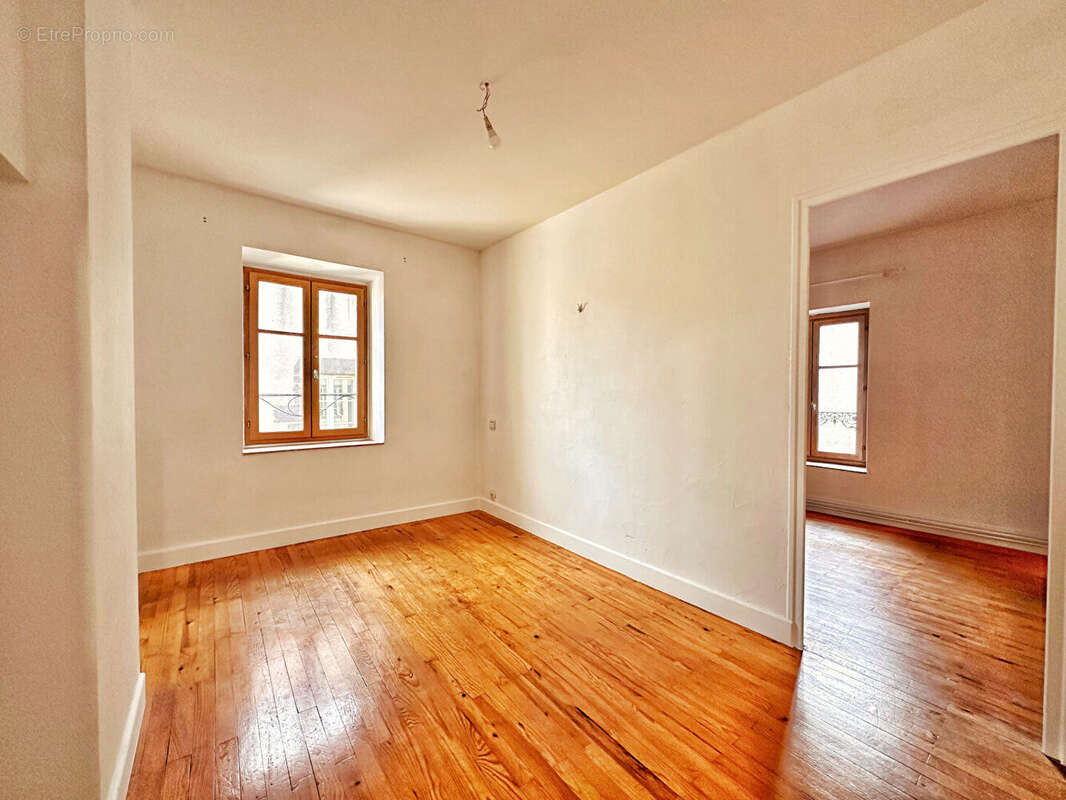 Maison à CLERMONT-FERRAND