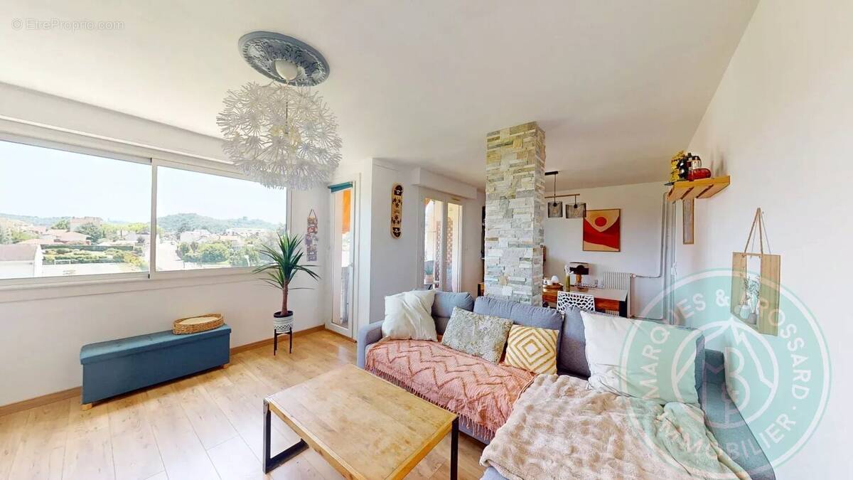 Appartement à JURANCON