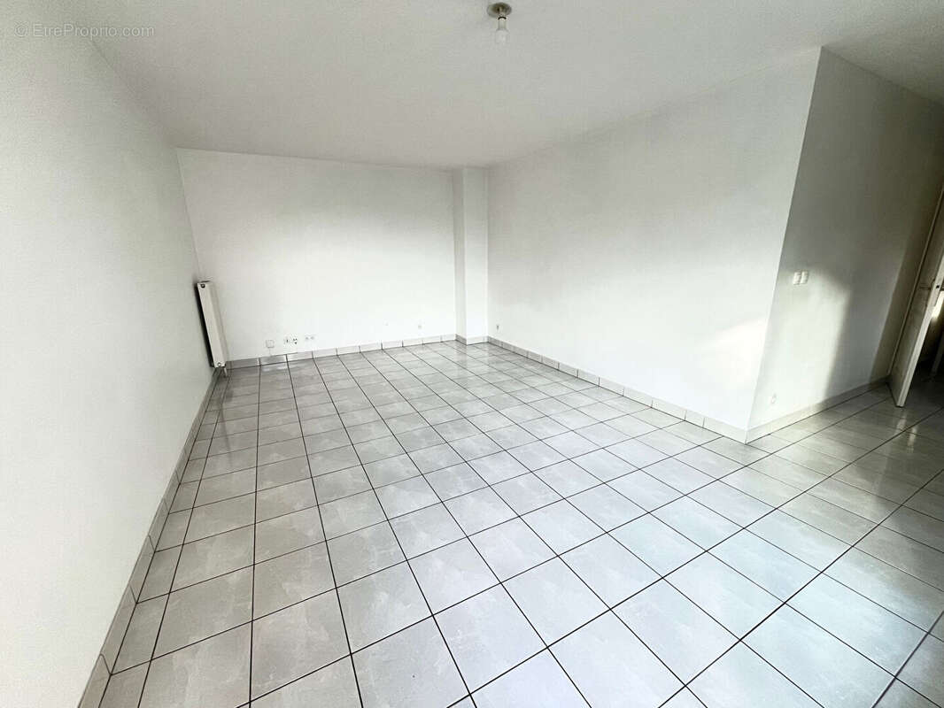 Appartement à LA MADELEINE