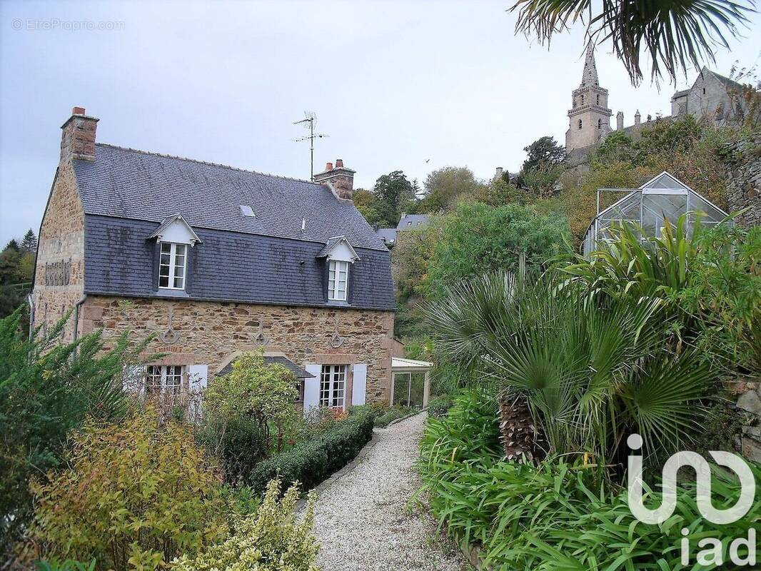 Photo 1 - Maison à LANNION