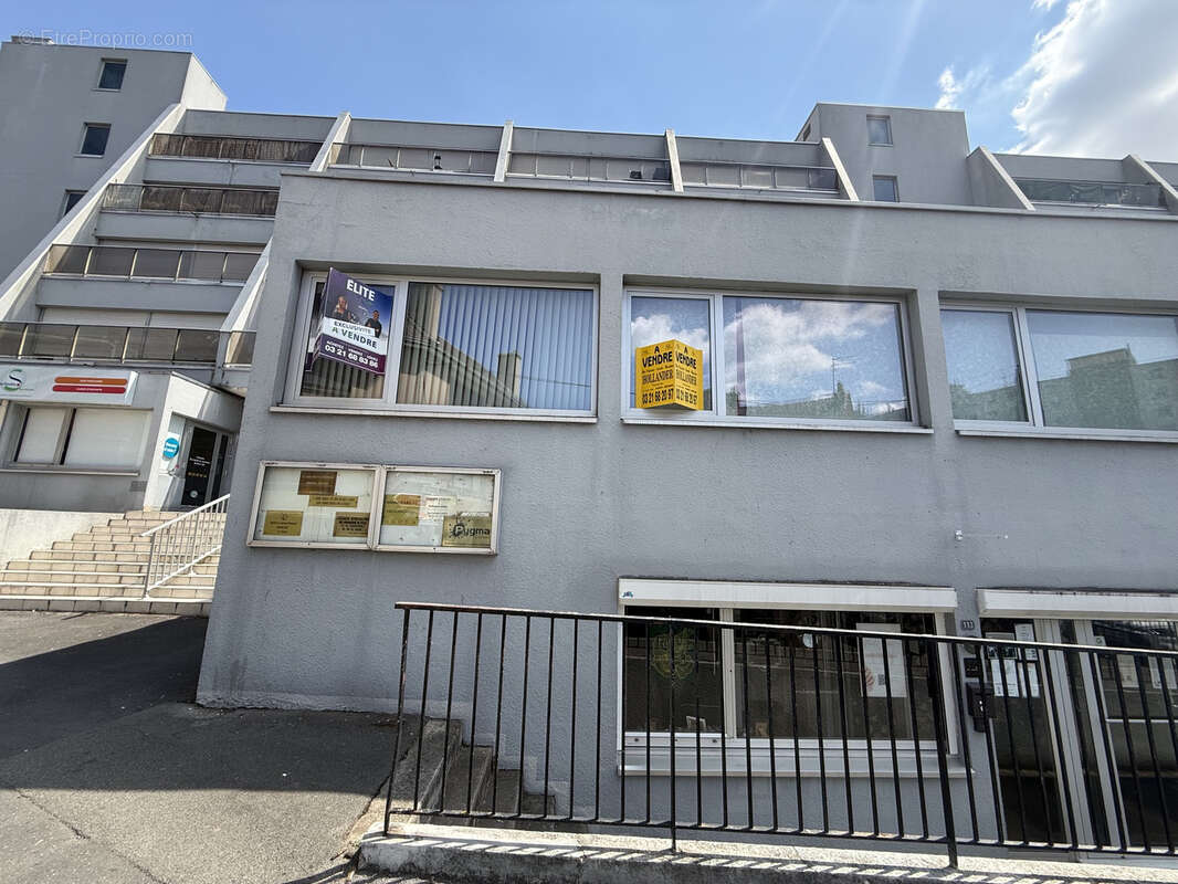 Locaux - bureaux 4 pieces béthune - photo 8