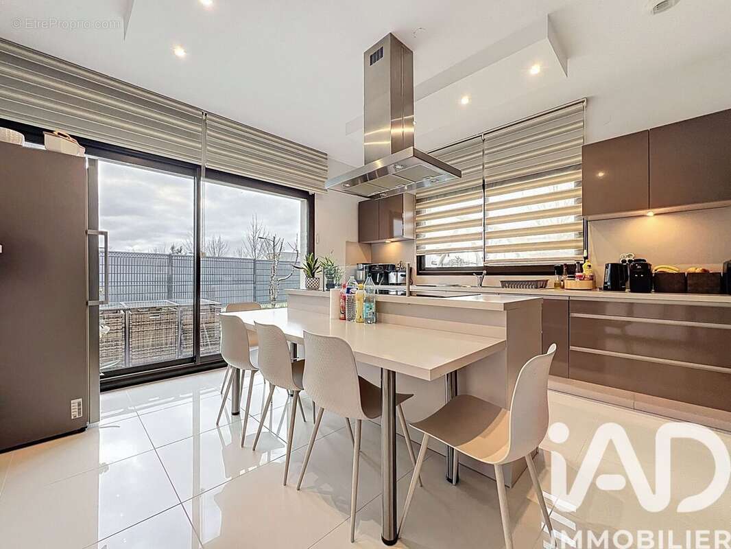 Photo 6 - Maison à ISNEAUVILLE