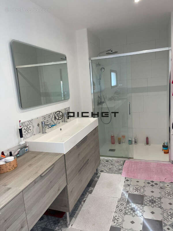 Maison à SAINT-MEDARD-EN-JALLES