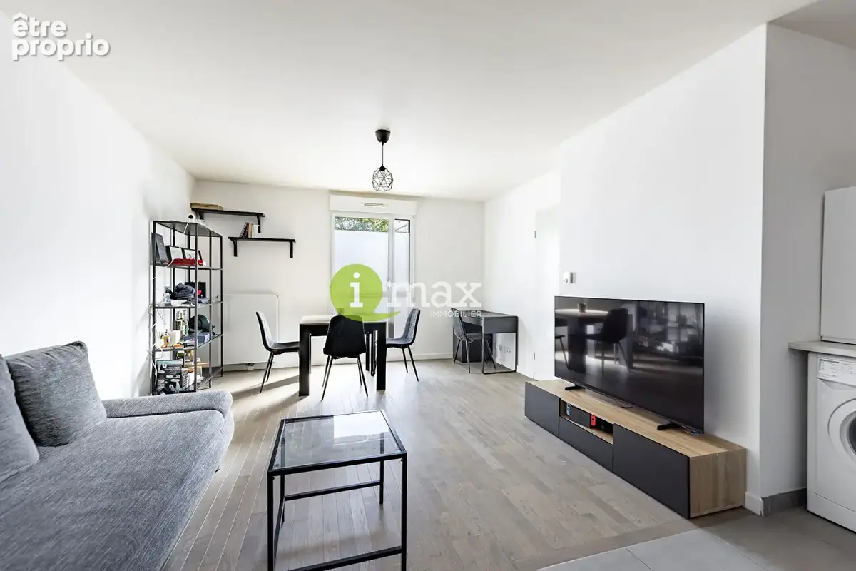 Appartement à CLICHY