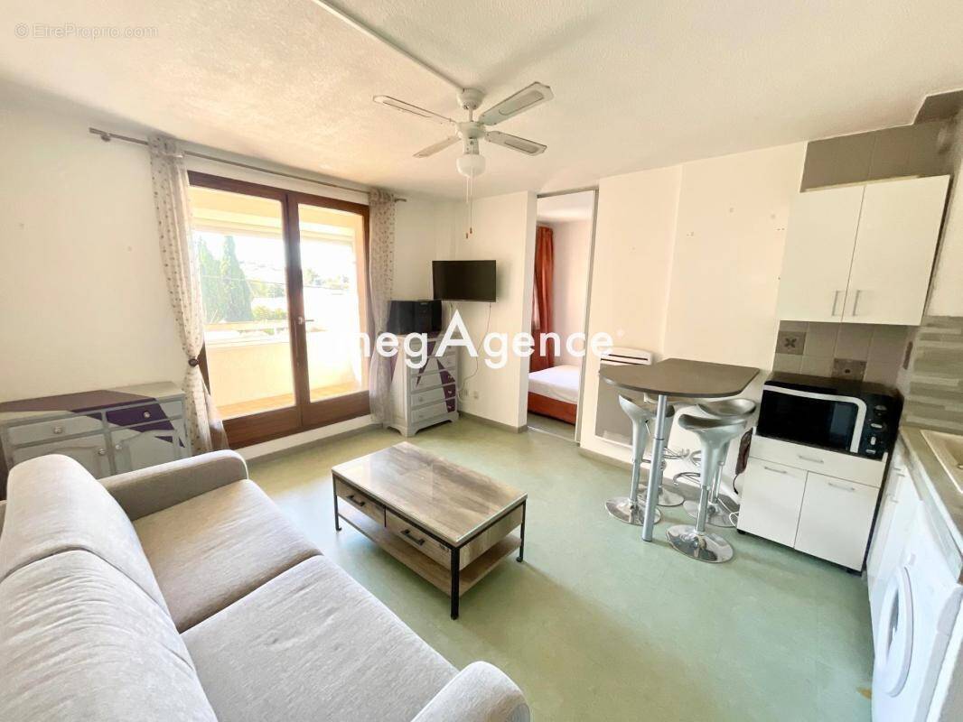Appartement à SANARY-SUR-MER