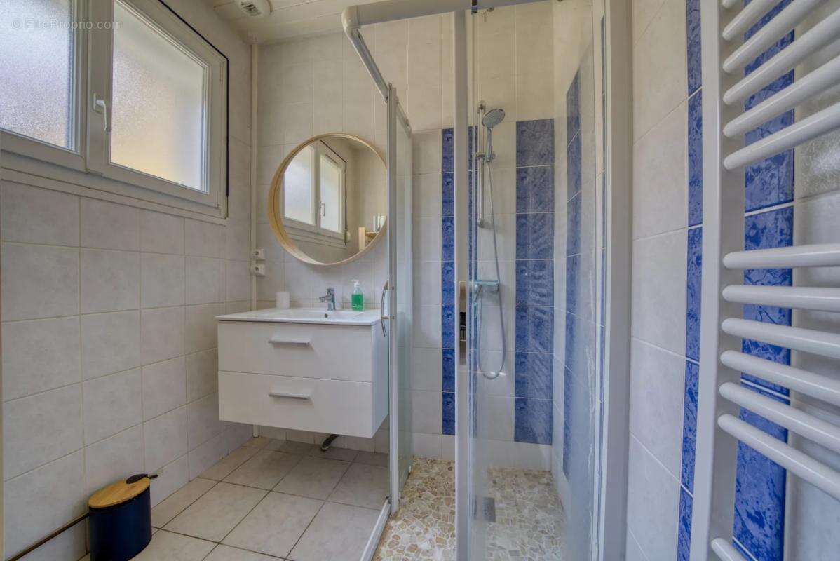 Maison à MESCHERS-SUR-GIRONDE