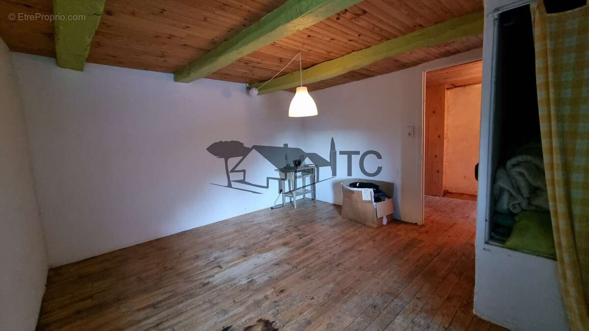 Maison à MONTSELGUES