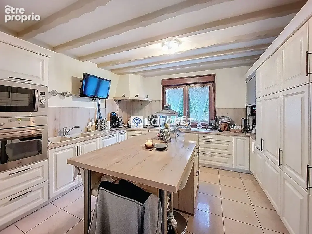 Maison Marest Dampcourt 11 pièce(s) 388 m2 - photo 4