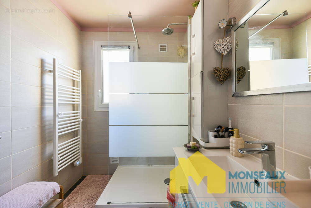 Maison à SAINT-MICHEL-SUR-ORGE