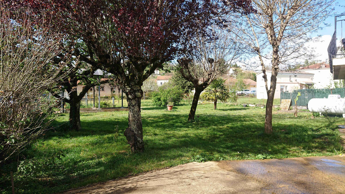 Maison à VILLEFRANCHE-DE-ROUERGUE