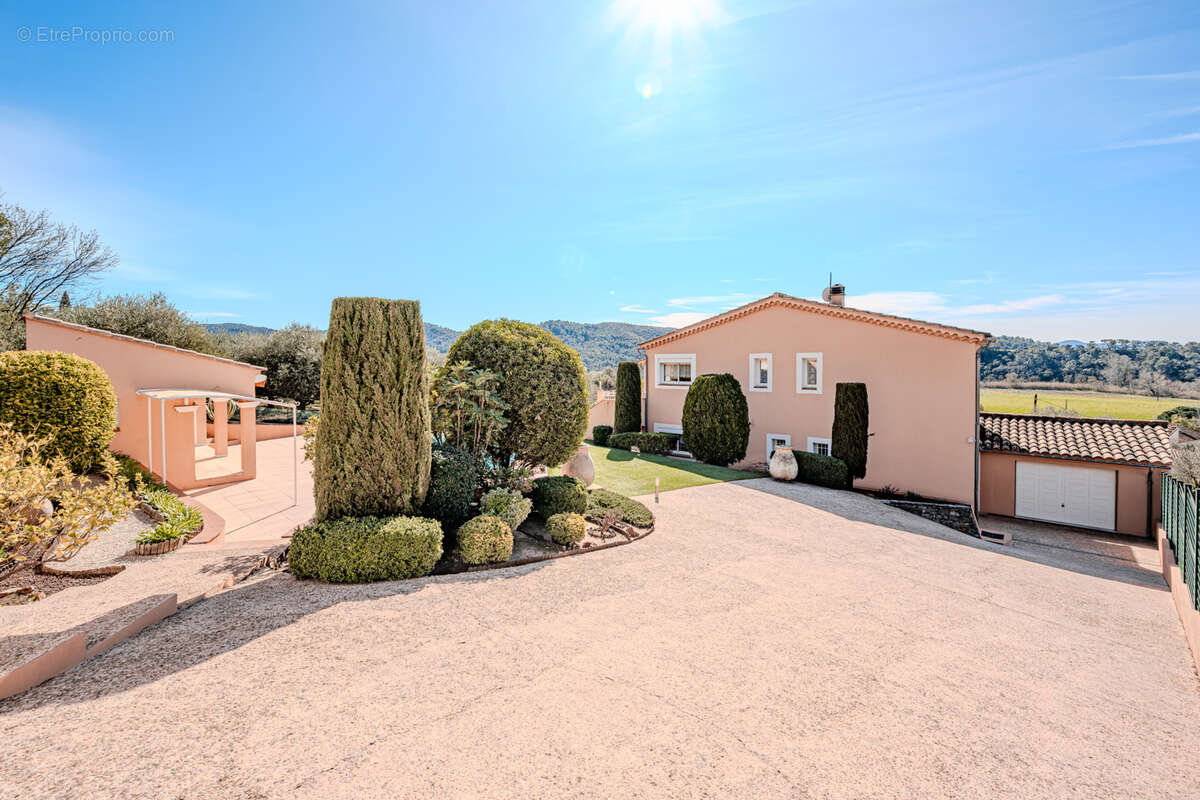 Maison à PIERREFEU-DU-VAR