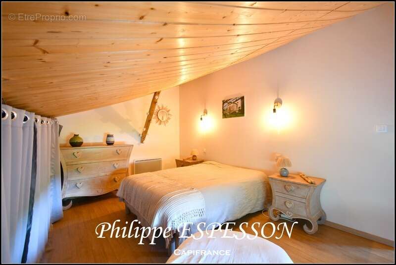 Maison à FOURQUES-SUR-GARONNE