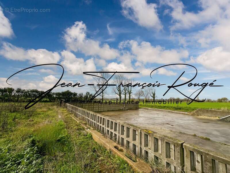 Maison à TOURVILLE-SUR-SIENNE